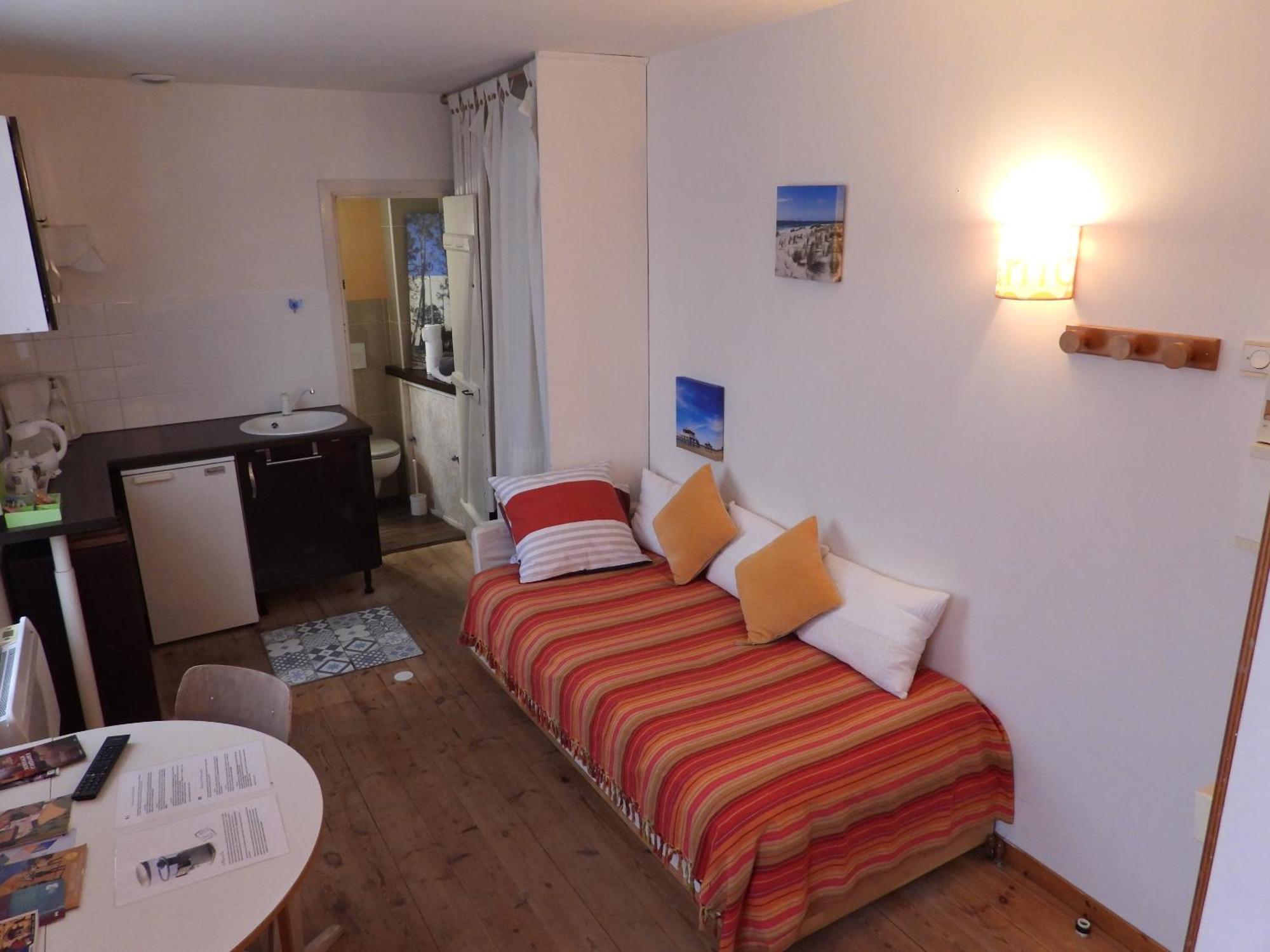 B&B Le Miroir Aux Fees Bordeaux Zewnętrze zdjęcie