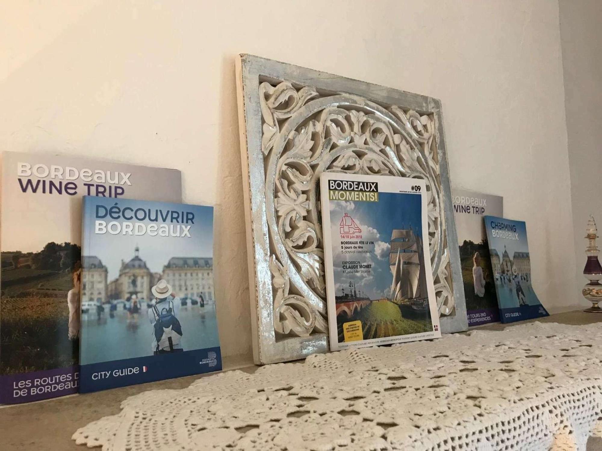 B&B Le Miroir Aux Fees Bordeaux Zewnętrze zdjęcie